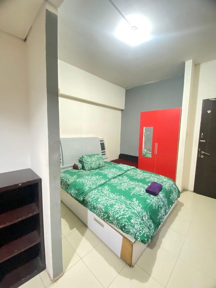 Bogel Room 1